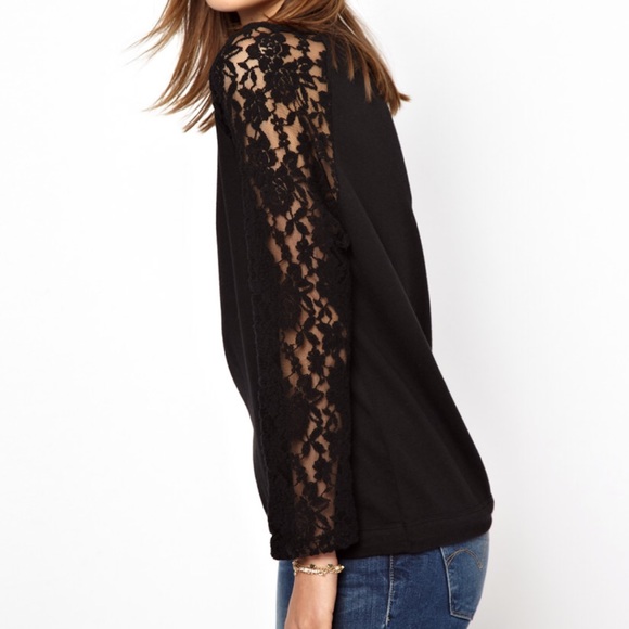 STYLUS Sweaters - Stylus Black Lace Sleeve Appliqué Sweater
